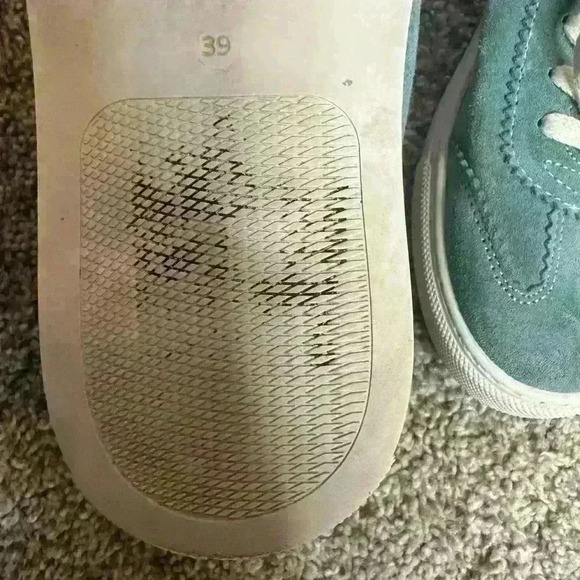 Pajar sneakers women’s size 39 - Picture 8 of 8